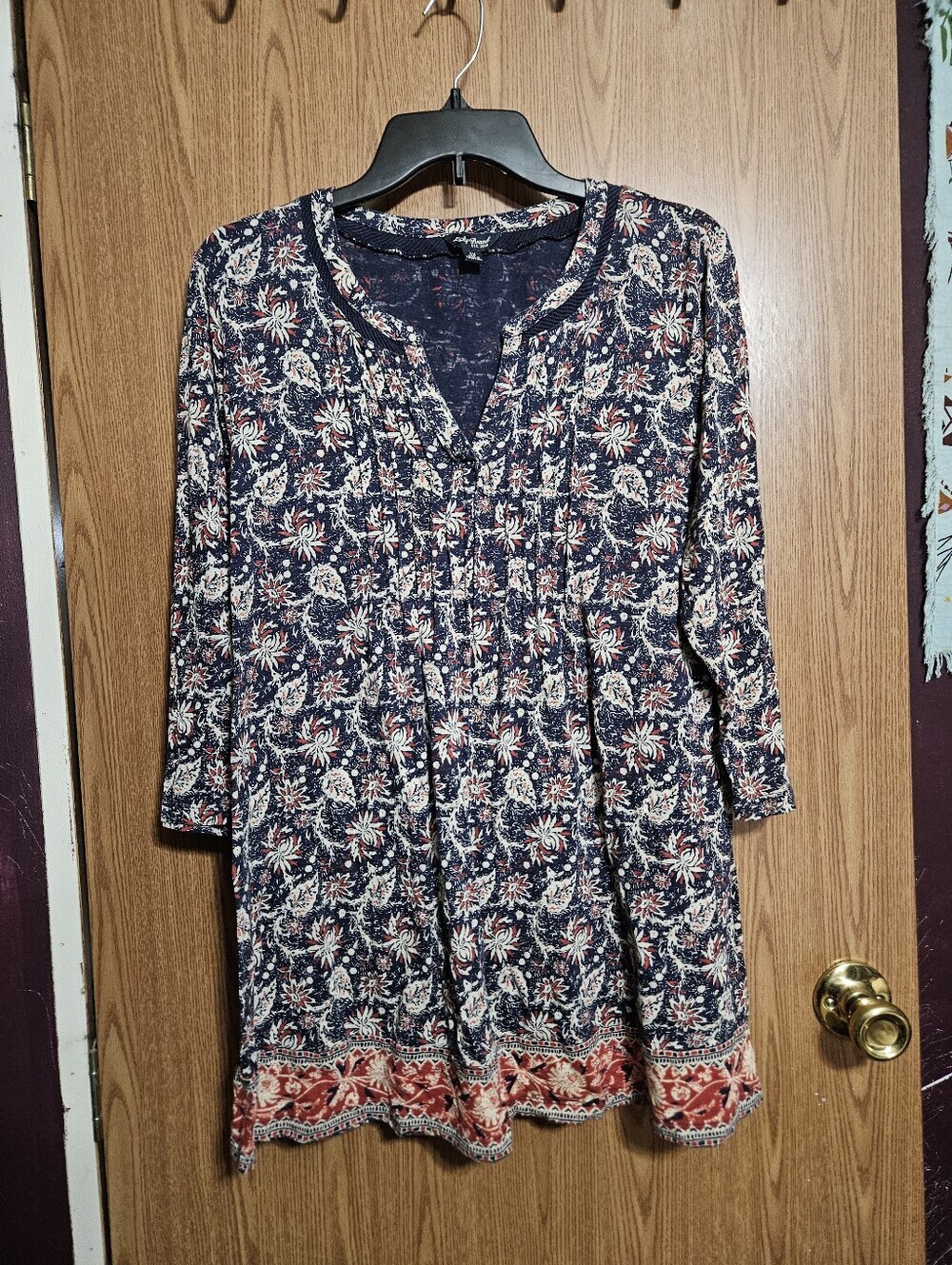 Lucky Brand V Neck Boho Chic Blouse Navy Blue With Paisley Trim Size 1X!